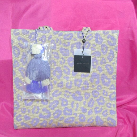 P45-NWT America & Beyond Lavender Jute Cheetah with Large Variegated Tassel Tote - Picture 4 of 9